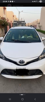 Toyota Vitz 2016, boîte automatique, climatisation en parfait état