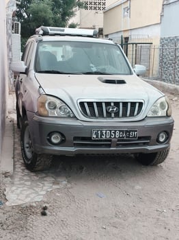 Hyundai Terracan boîte automatique, bien entretenue, moteur Mitsubishi
