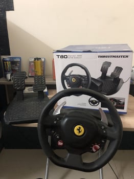 Volant Thrustmaster T80 compatible PS4 PS5 PC, quasi neuf