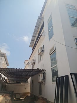 1 villas duplex F5 avec groupe électrogène à Cité Dawaleh