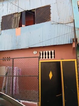 Maison récente 62 m² à Q7bis Rue 3, bon état