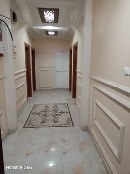 Appartement 6 chambres avec terrasse à la cité Rawabi al Hamdani