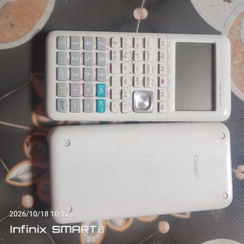 Calculatrice graphique scientifique neuve à prix négociable