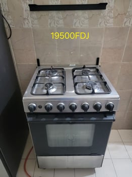 Cuisinière d\'occasion en bon état