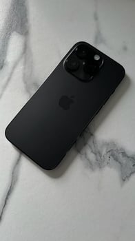 iPhone 14 Pro 128 Go, quasi neuf avec garantie