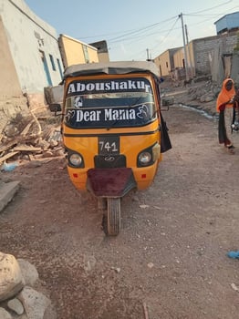 Bajaj en bon état, fiable et performant