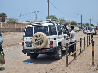 A Vendre vehicule HARDTOP