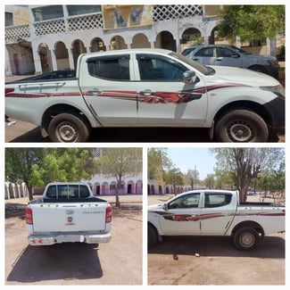 Pick-Up Fiat Full Back Blanc/Rouge, 144 000 km, Gasoil