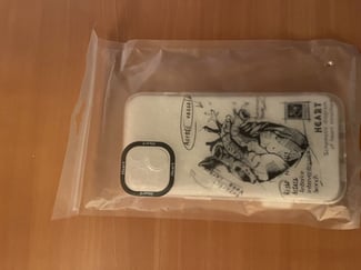 Coque iPhone 13 neuve avec emballage