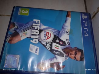 Jeu FIFA 18 en excellent état - Offre spéciale