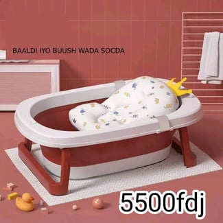 Baignoire bébé avec coussin de bain