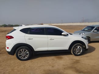 Hyundai Tucson 2016, climatisation et caméra, kilométrage 73000