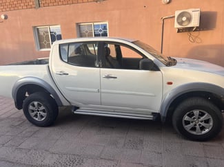 Conquérez Tous les Terrains avec le Mitsubishi L200 2010