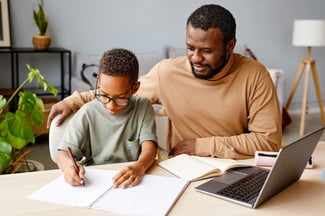 Cours de soutien scolaire à domicile - Enseignants qualifiés en français et anglais