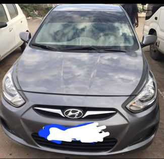 Hyundai Accent 2014, diesel, boîte automatique, faible kilométrage