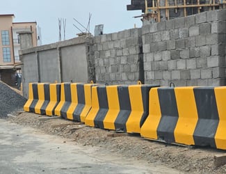 Sell of Concrete barrier 3mtr x 1x60cm