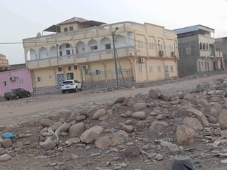 Maison F4 avec 2 toilettes et cuisine à louer près du collège Al Hayat Saïd