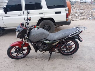 Moto Jincheng 200cc en vente