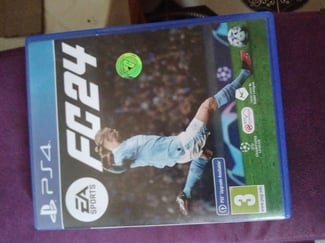 Je vends un cd fc24