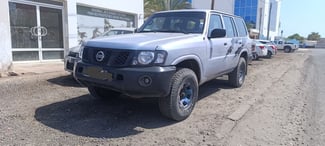 Nissan Patrol Y61