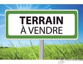 Terrain à vendre avec titre foncier à City Nassib