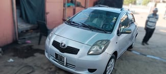 Toyota Vitz 2013, climatisation, bien entretenue