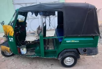 Bajaj Apej à vendre - 4 places