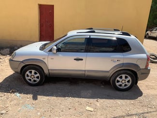 Hyundai Tucson 2006, diesel, manuelle, parfait état, prix négociable.