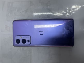 OnePlus 9 5G 128GB, très bon état, chargeur inclus