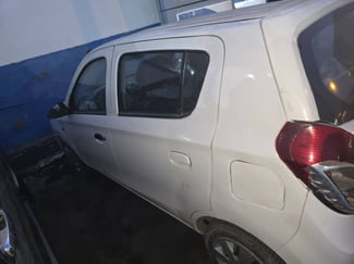 Voiture Suzuki Alto en bon état, climatiseur fonctionnel