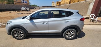 Hyundai Tucson 2016, diesel, automatique, bon état à Djibouti