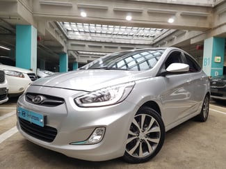 Hyundai Accent 2014, diesel, automatique, faible kilométrage