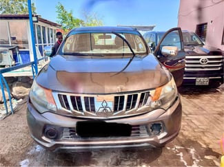 À vendre Mitsubishi L200 triton