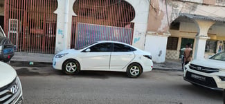 Hyundai Accent 2014, Automatique, Diesel, Bon état