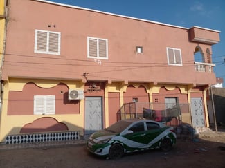 Maison spacieux avec terrasse à louer à Barwako