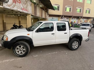 Nissan Hardbody 2016, en parfait état, manuel à vendre