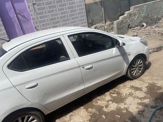 Voiture Mitsubishi 2016 en bonne état à vendre