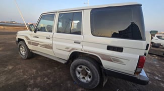 Toyota Hardtop 2013, excellent état, négociable
