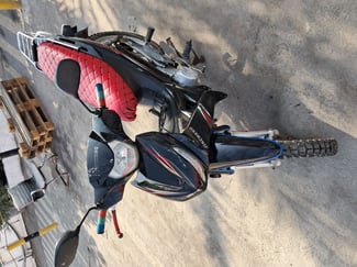 Moto en excellent état
