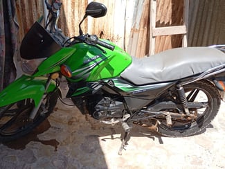 Moto Jincheng 150 cc en excellent état