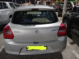 Suzuki Swift 2023, automatique, essence, à débattre