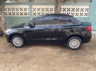 Suzuki Dzire 2021, automatique, climatisé, faible kilométrage