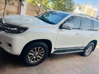 Toyota Prado VX 2020, diesel, boîte Automatique, toutes options