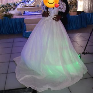 Robe blanche à vendre