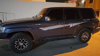 Nissan Patrol en bon état avec climatiseur - Vente de véhicule