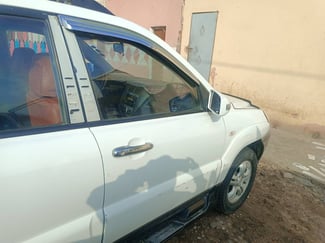 KIA Sportage 2006, diesel, boîte Automatique, climatisation, assurance jusqu'à 2025, prête à être testée