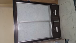 Armoire bébé 2 portes, presque neuf