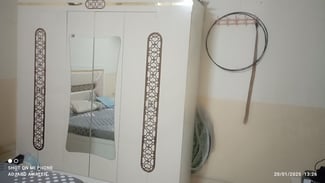 Meuble chambre et salon en bon état, prix négociable
