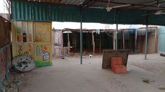 Dépôt à louer, 400m², clôturé