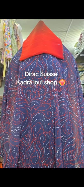 Dirac Suisse bleu à motifs rouges et blancs avec foulard